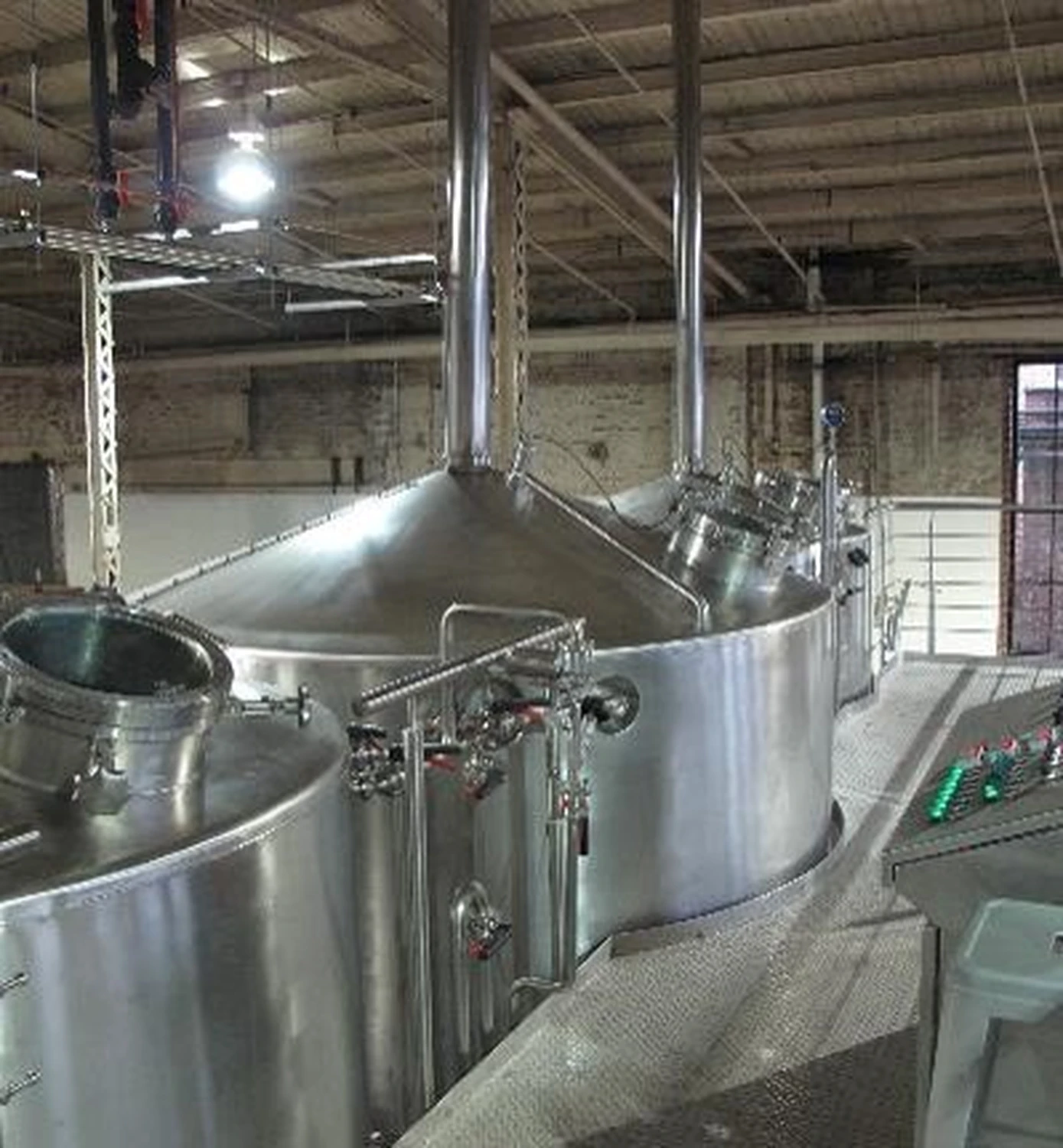 MBT Brautechnik GmbH — Schwarzach am Main — Monument City Brewing, Baltimore USA