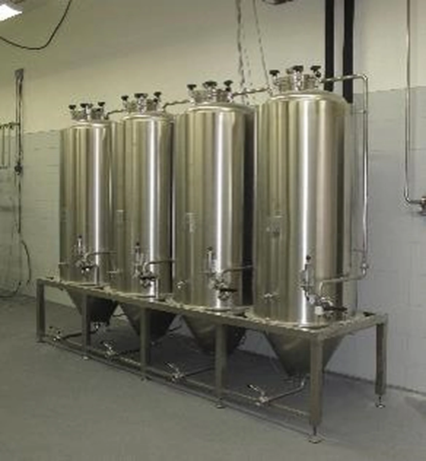 MBT Brautechnik GmbH — Schwarzach am Main — Schwanenbräu Bernhausen, Deutschland